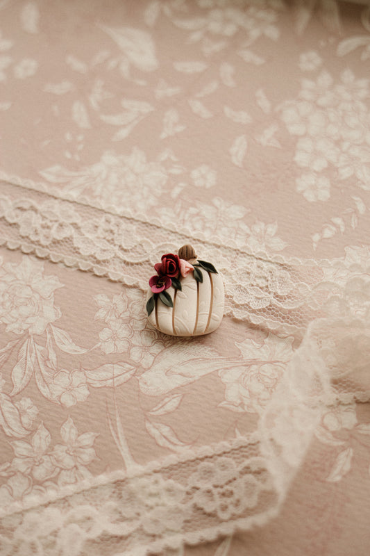 Rose Garden Pumpkin Magnet
