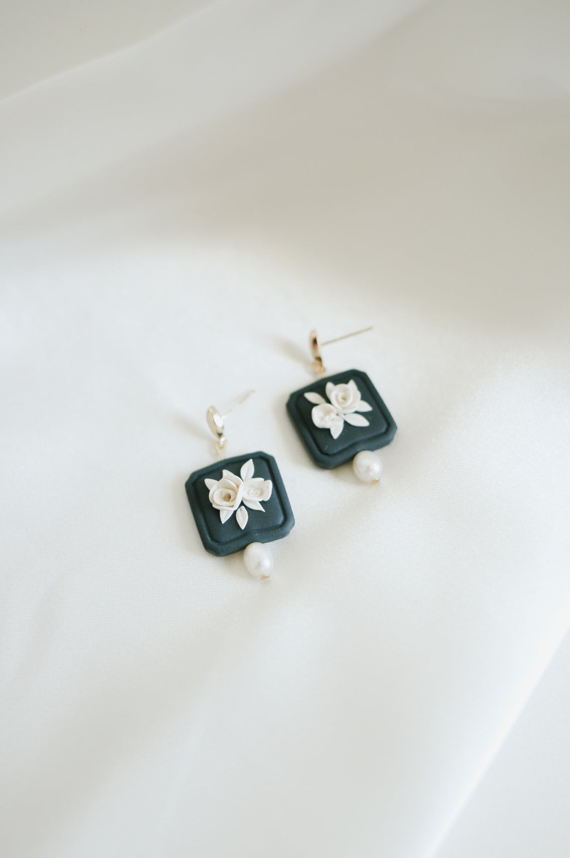 Deep Green Rose Garden Earrings