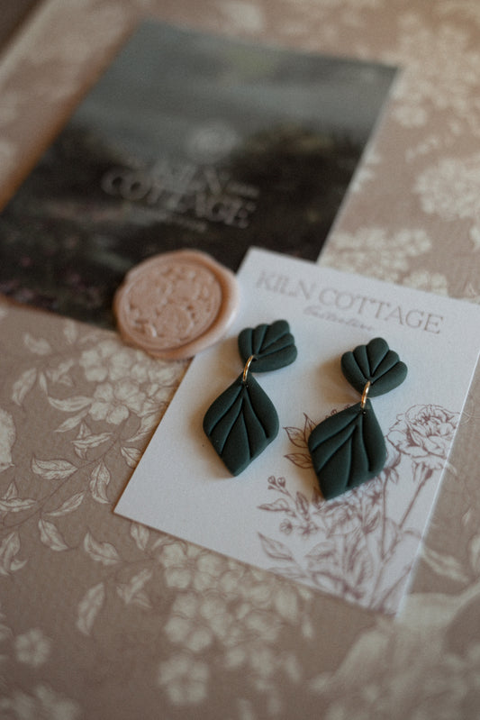 Emerald folklore Earrings
