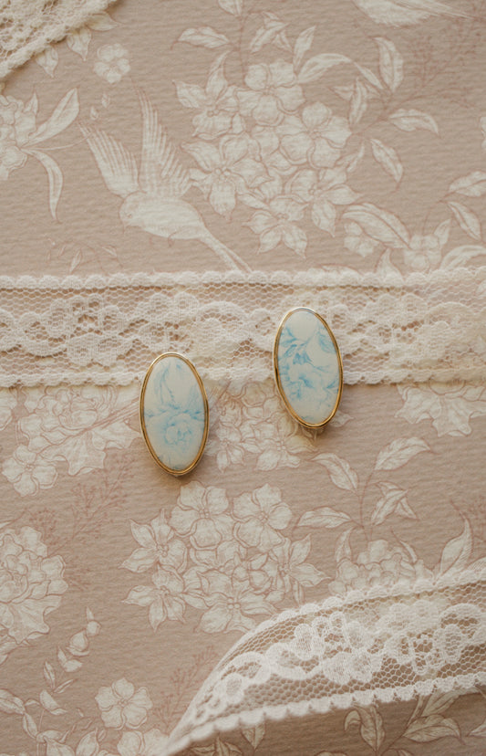 Beatrice | Blue toile oval studs