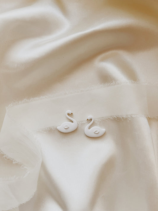 Valentines Swan Studs | White Jewelry | Swan stud | Valentines Gift for Her | Gift for mom | Elegant Earrings