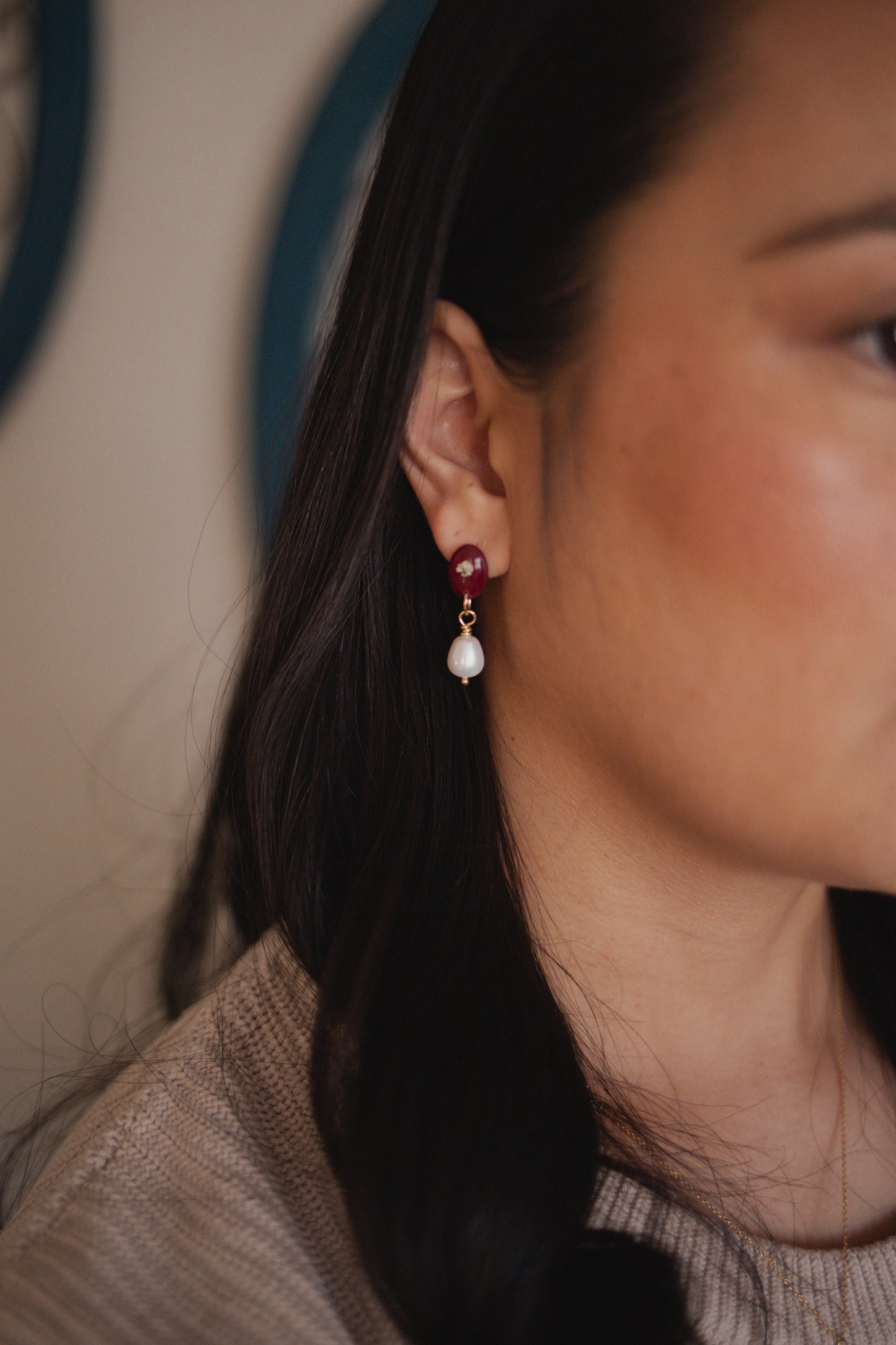 PREORER | Dried Flower Earring | Pressed Flowers | Pressed Flower Jewelry | Polymer clay Earrings | 8mm Pearl Earring | Queen Anne’s lace